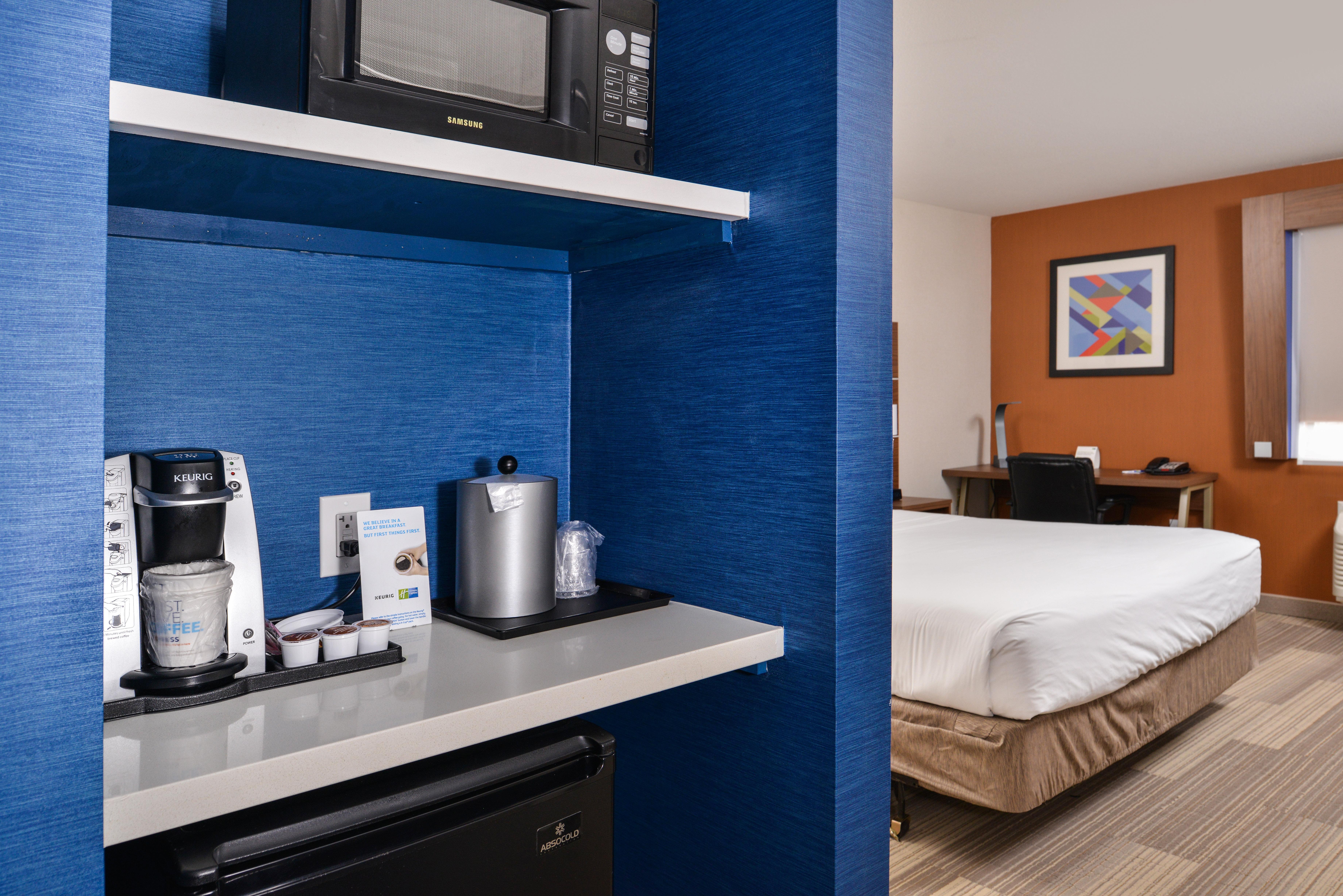 Holiday Inn Express Westley By Ihg Exterior foto